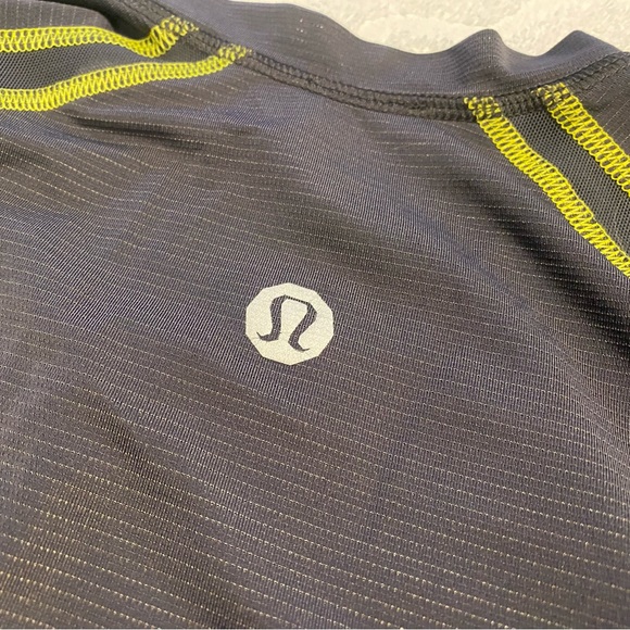 Lululemon Men Workout Tee - Picture 1 of 3